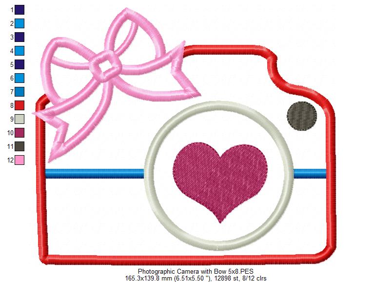 Matriz de Bordado Câmera Fotográfica com Laço – Aplique