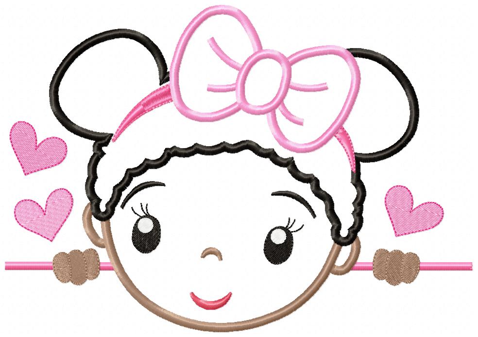 Matriz de Bordado Menina com Laço e Corações – Aplique