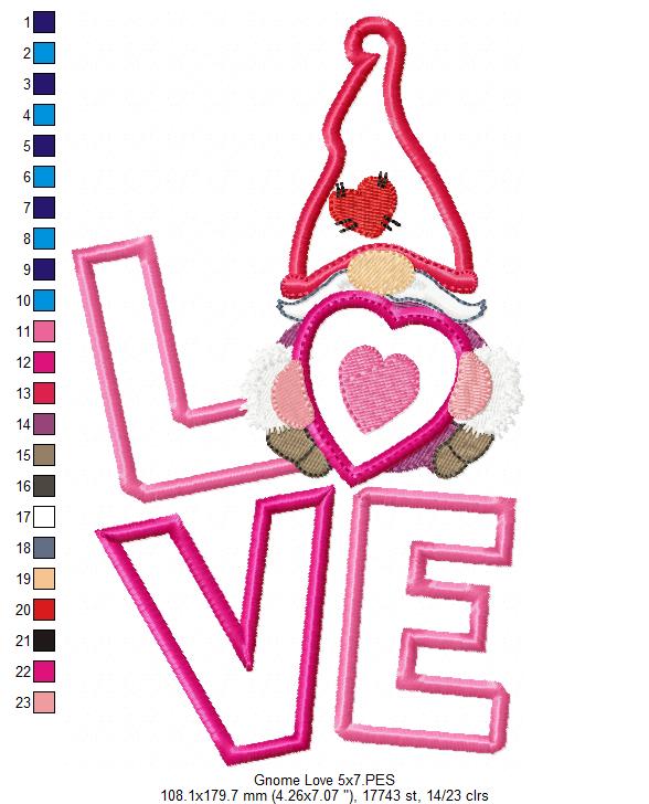 Matriz de Bordado Letreiro LOVE com Gnomo Romântico – Aplique