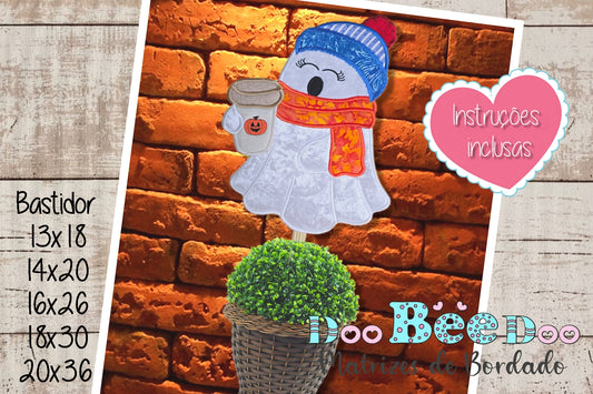 Matriz de Bordado Fantasminha com Café  – Projeto ITH