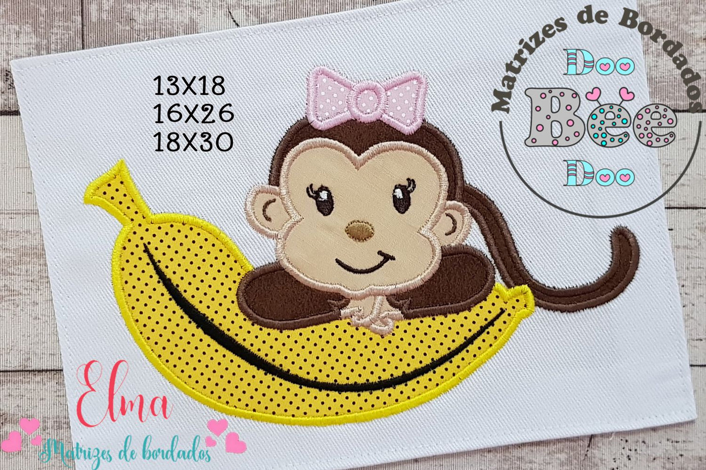 Matriz de Bordado Macaquinha Divertida com Banana – Aplique