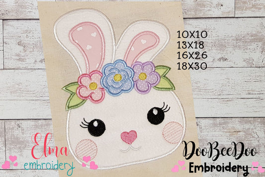 Matriz de Bordado Coelhinha com Flores – Aplique