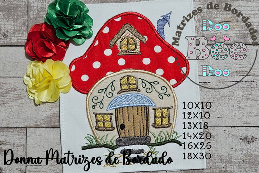 Matriz de Bordado Casinha do Bosque em Cogumelo – Aplique