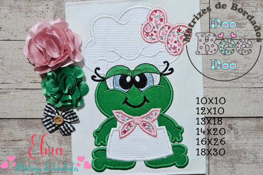 Matriz de Bordado Sapa Fofinha com Touca de Chef – Aplique