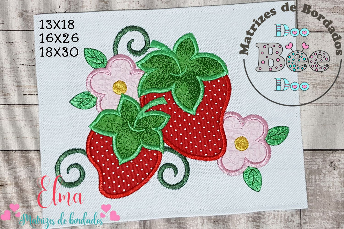 Matriz de Bordado Morangos com Flores Delicadas – Aplique