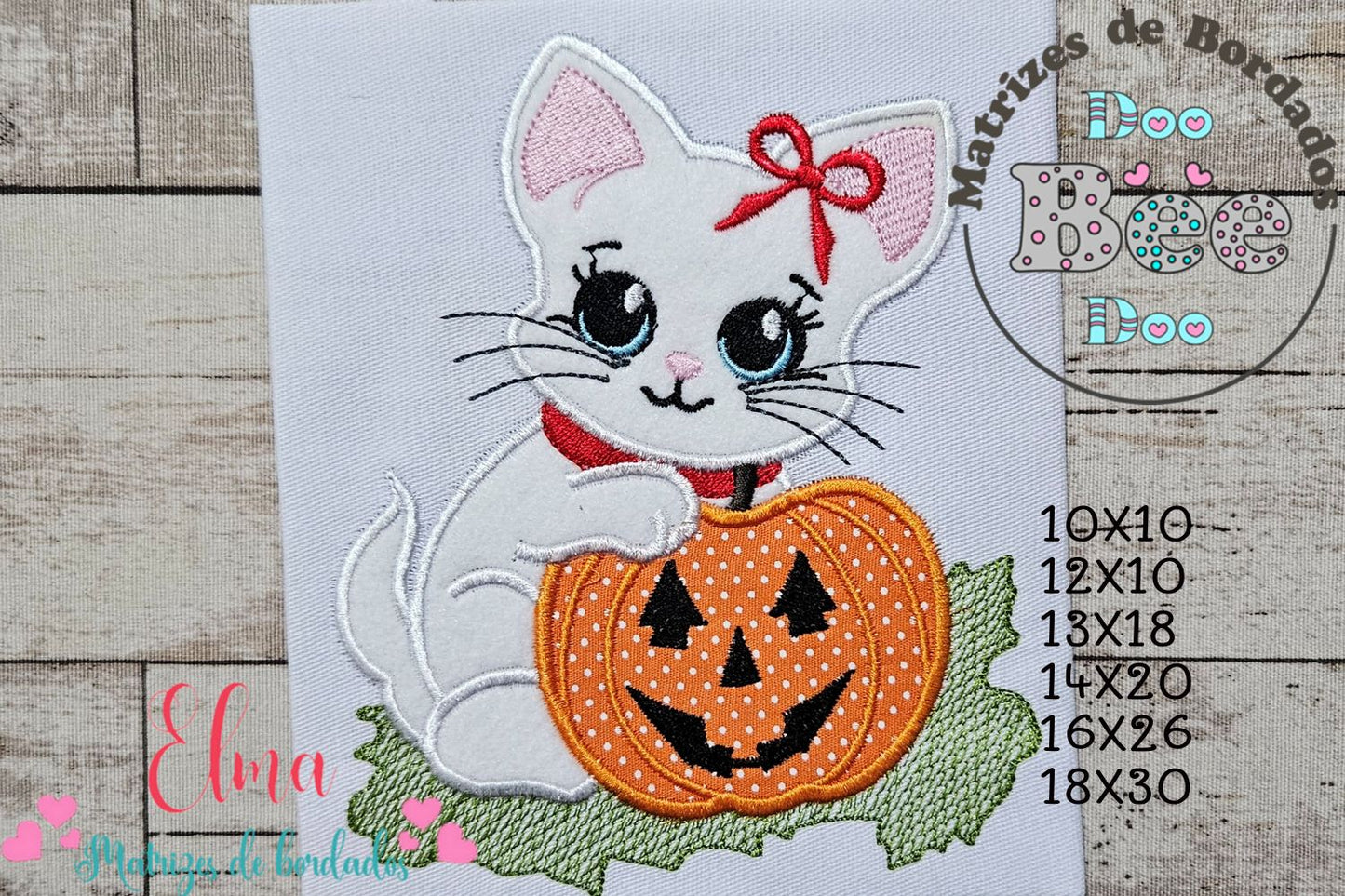 Matriz de Bordado Gatinha com Abóbora – Aplique