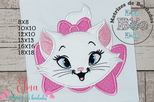 Matriz de Bordado Gatinha Marie Fofa com Laço – Aplique