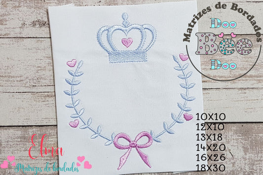 Matriz de Bordado Moldura Coroa com Coração e Laço – Ponto Satim