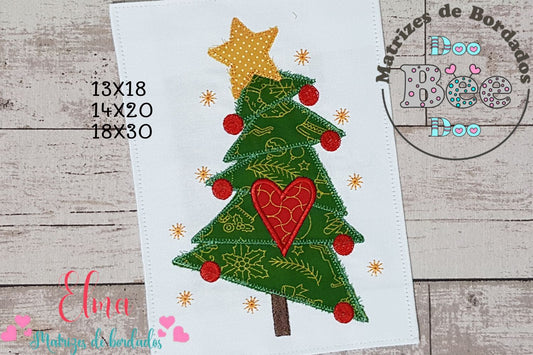 Matriz de Bordado Árvore Natalina com Coração Fofo – aplique