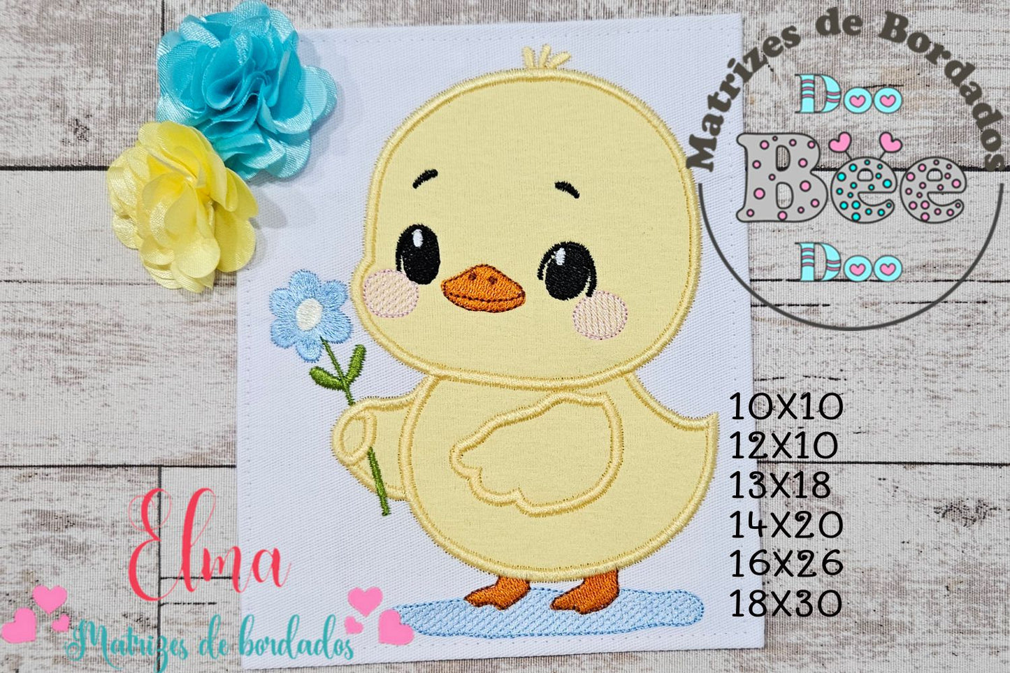 Matriz de Bordado Pintinho com Flor – Aplique