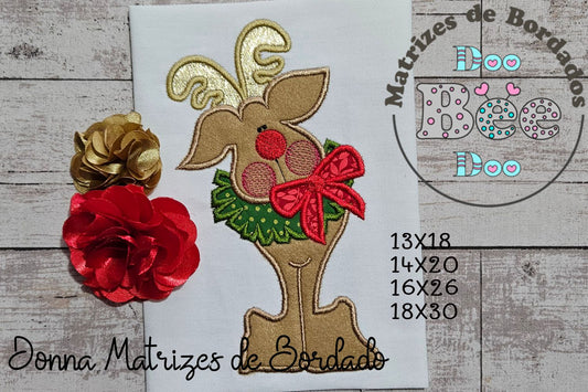 Matriz de Bordado Rena de Natal com Enfeite no Pescoço – Aplique