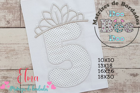 Matriz de Bordado Número 5 com Coroa de Princesa - Aplique