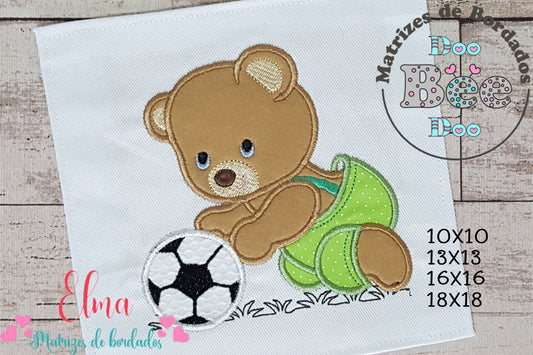 Matriz de Bordado Ursinho com Bola de Futebol – Aplique