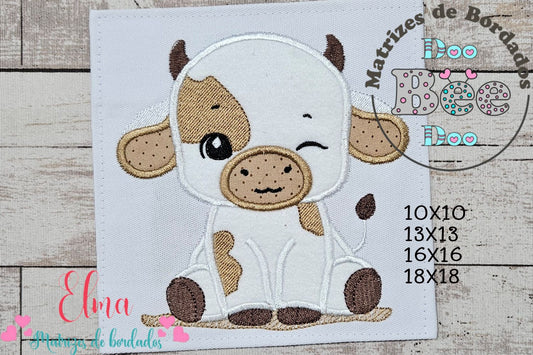 Matriz de Bordado Vaquinha Fofa Piscando – Aplique